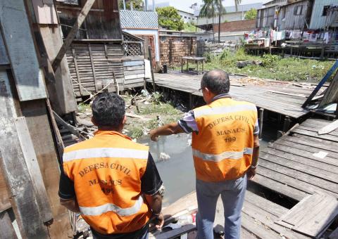 Prefeitura continua trabalhando para solucionar os danos deixados pelo temporal